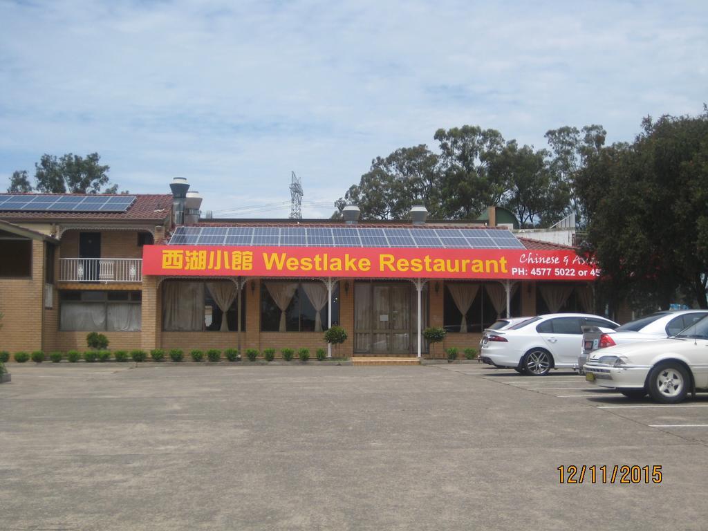 Alexander The Great Motel 윈저 외부 사진